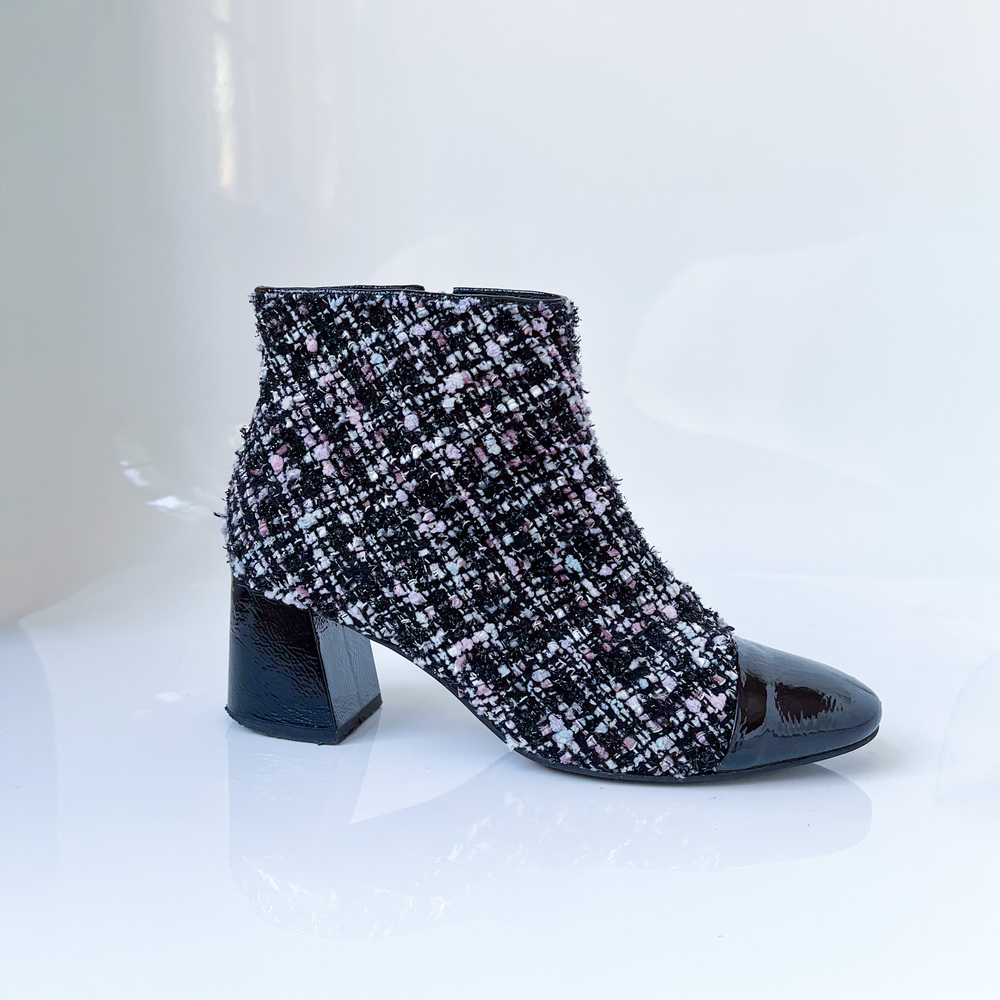 Vicenza) Brazil Black Pink White Tweed Ankle Bootie Block Heel Cap Toe Leather 9